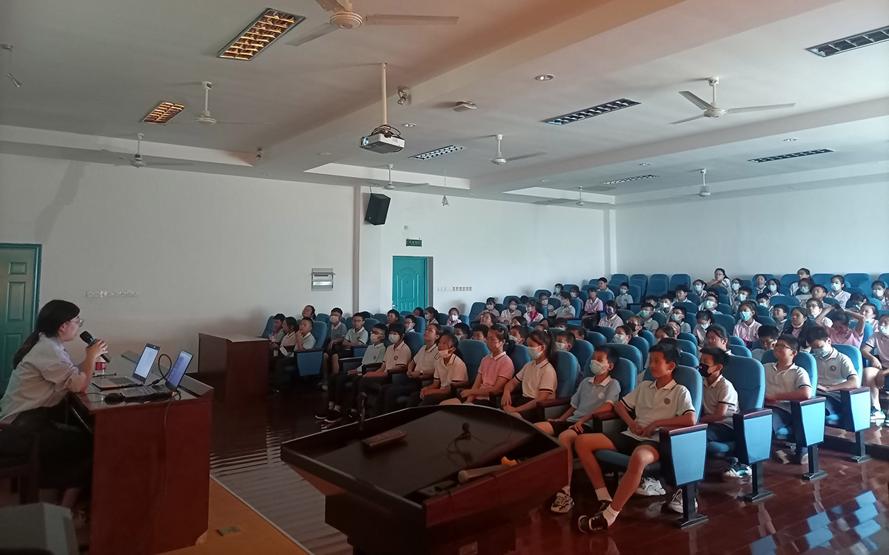 扎兰屯高钱小学